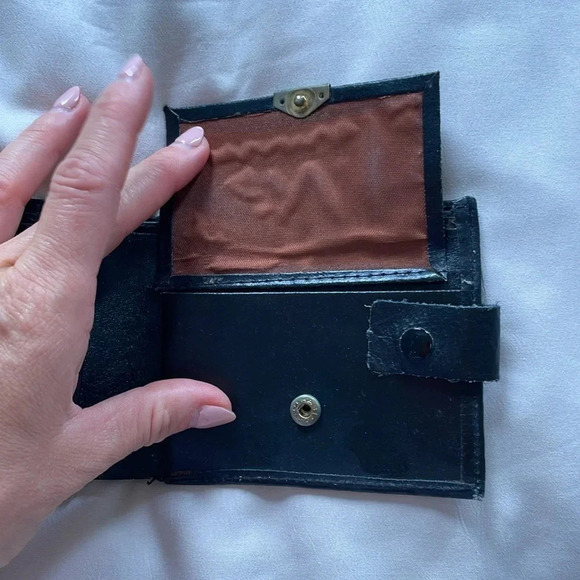 Vintage  Wallet - Picture 4 of 9